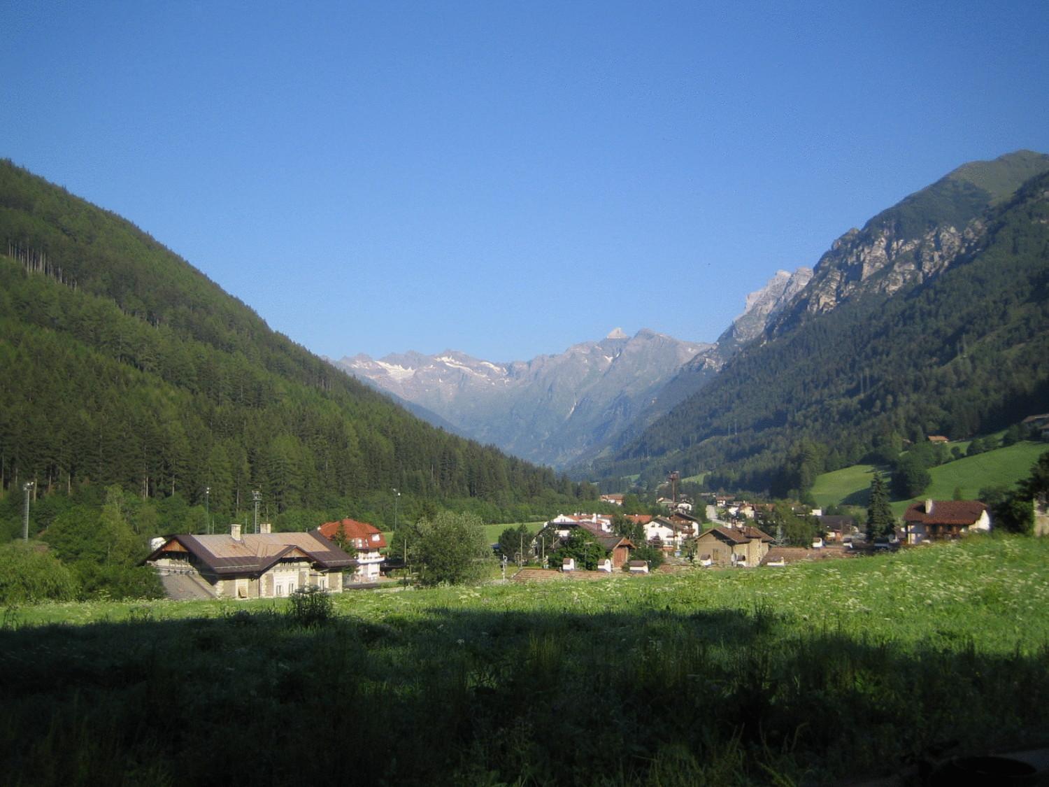 Hotel Schuster Colle Isarco Buitenkant foto